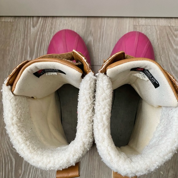Gap Youth, Teens, Women Snow Boots Water Resistant, Insulated, Size Women US 7-8 - Picture 7 of 8